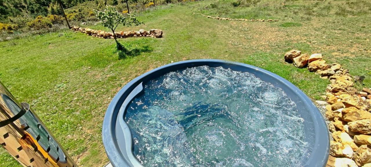 Esencia Lodge - Luxurious Off-Grid Cabin Retreat Almuñécar Eksteriør bilde